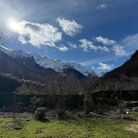 Σπίτι διακοπών Maison De Pierre, Sauna Et Vue Pyrenees