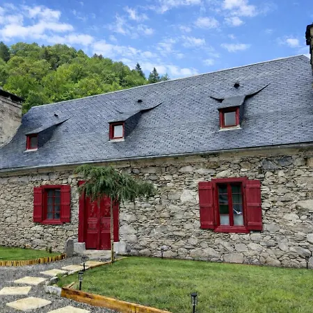 Maison De Pierre, Sauna Et Vue Pyrenees Estaing (Hautes-Pyrenees)